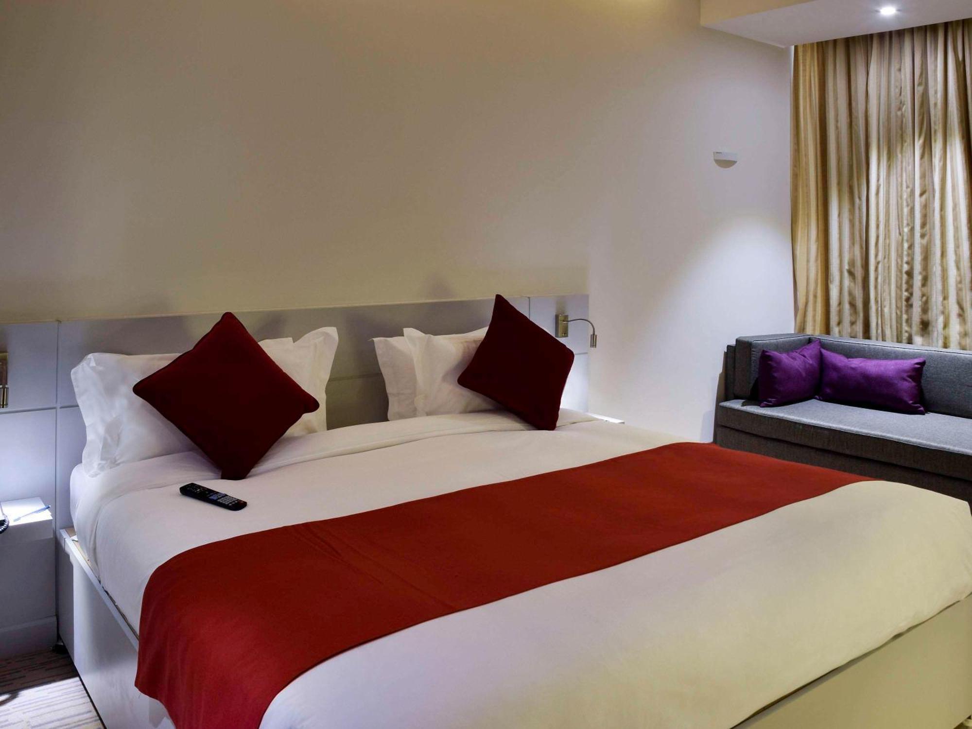 Novotel Suites Riyadh Centre Bagian luar foto