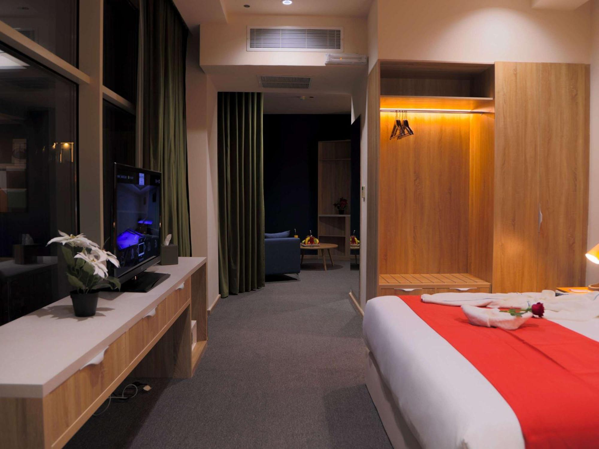 Novotel Suites Riyadh Centre Bagian luar foto