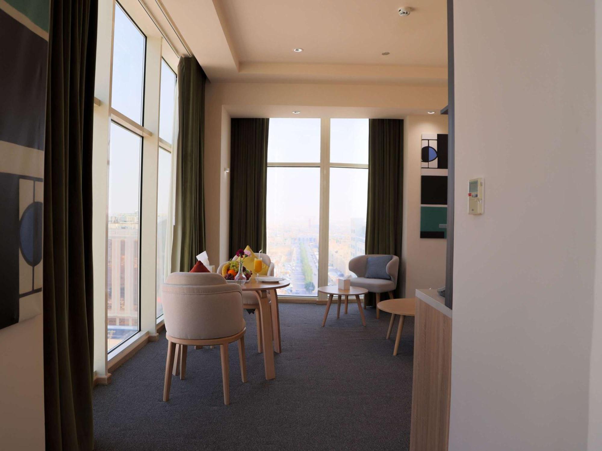 Novotel Suites Riyadh Centre Bagian luar foto