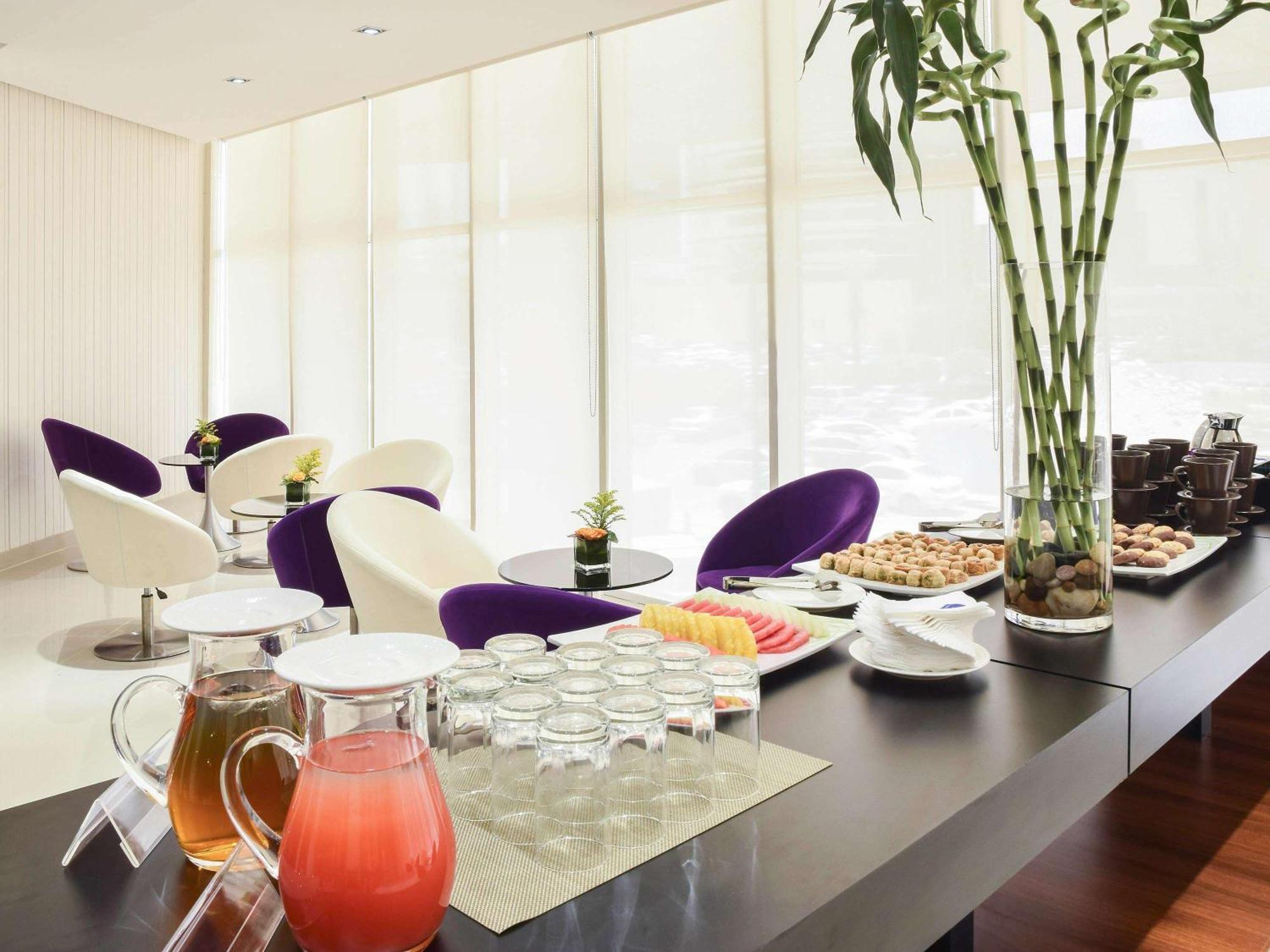 Novotel Suites Riyadh Centre Bagian luar foto