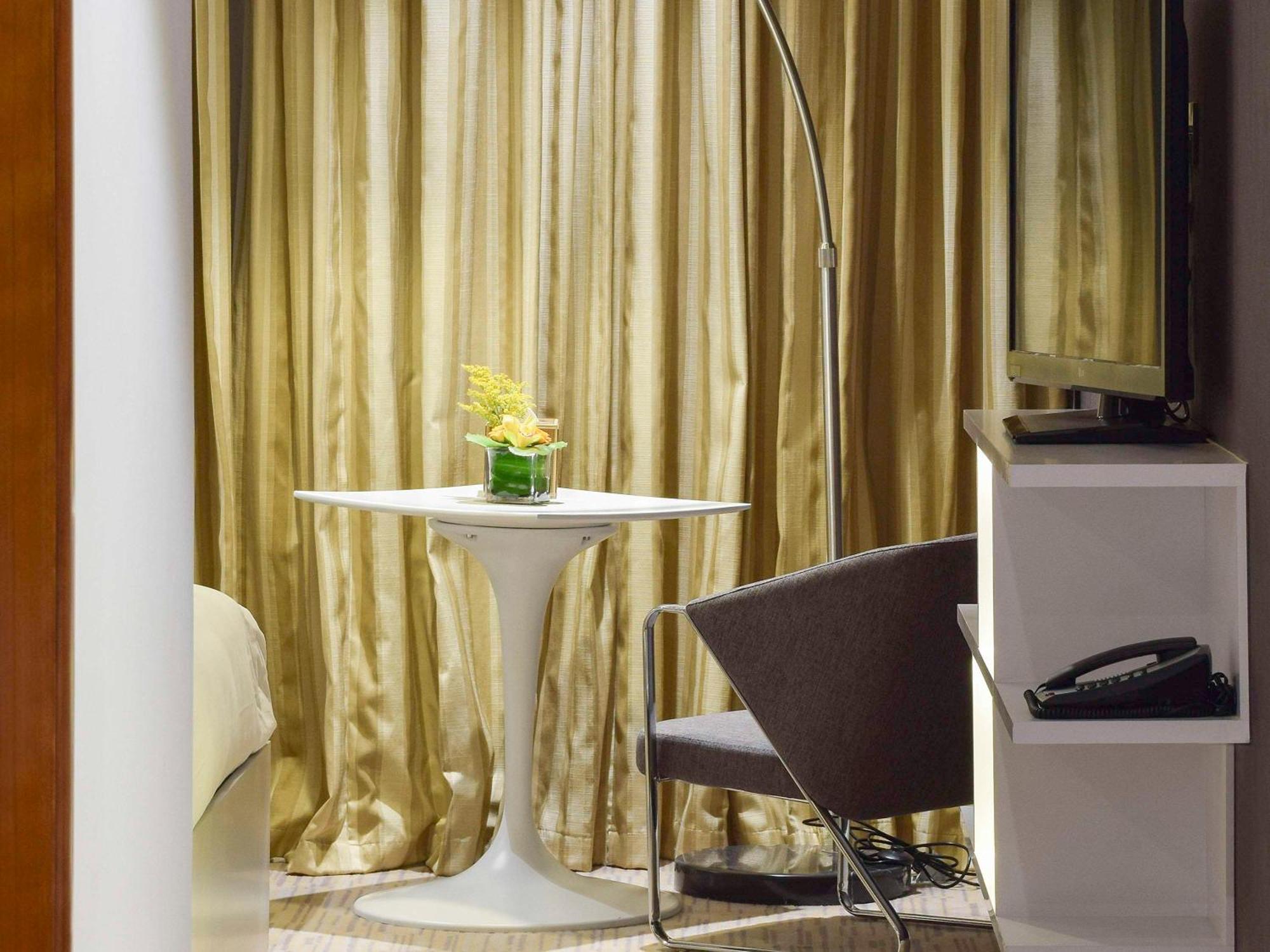 Novotel Suites Riyadh Centre Bagian luar foto
