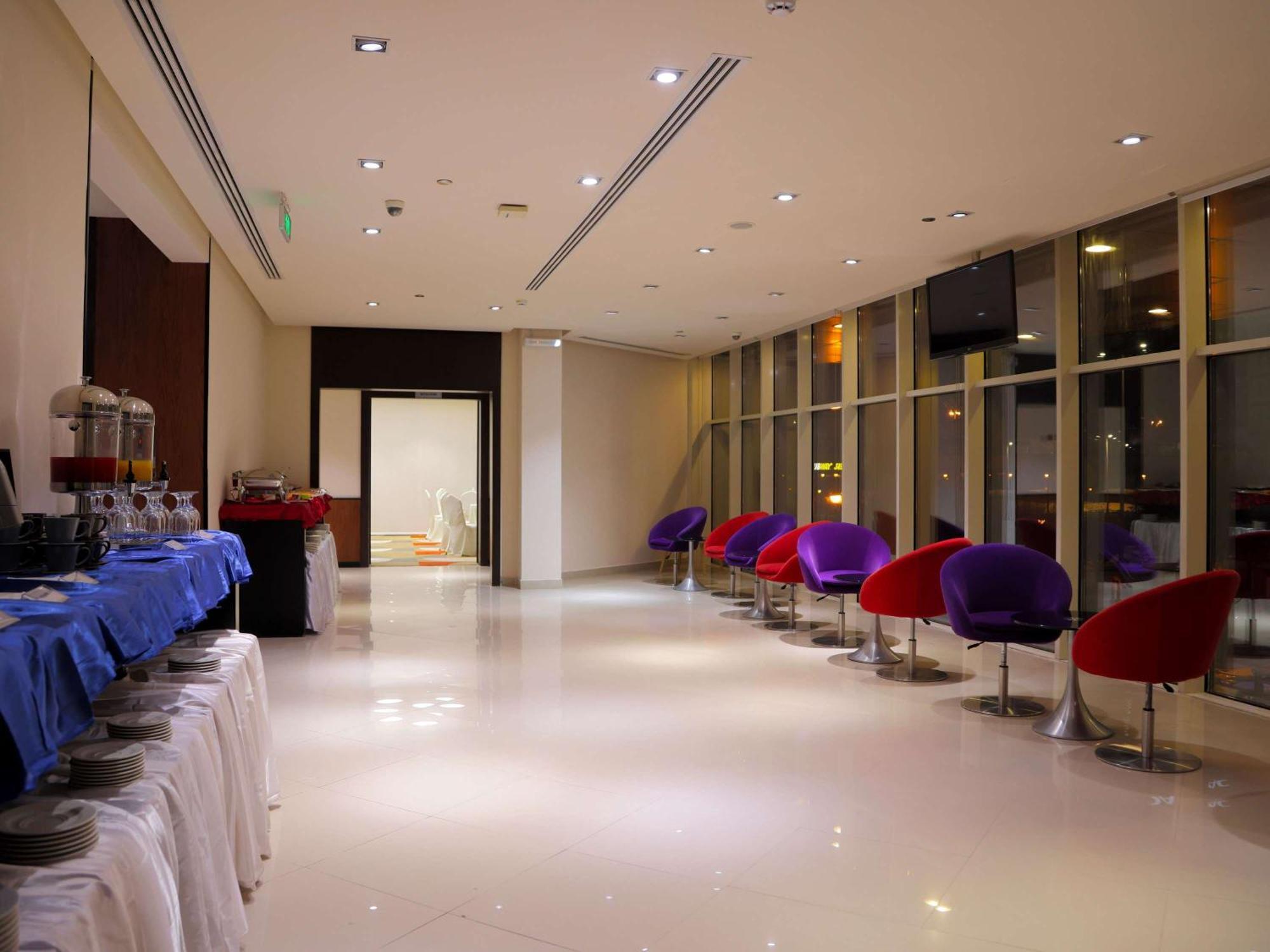 Novotel Suites Riyadh Centre Bagian luar foto